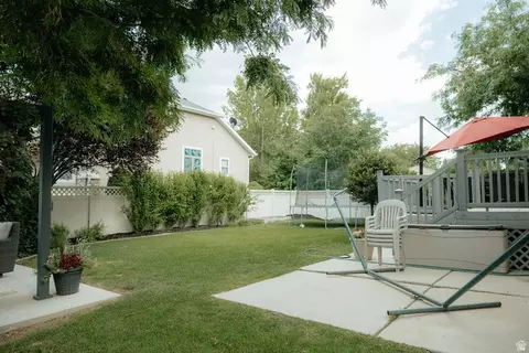 Exterior - 557 S 700 E, Orem, UT 84097 photo 11 of 13