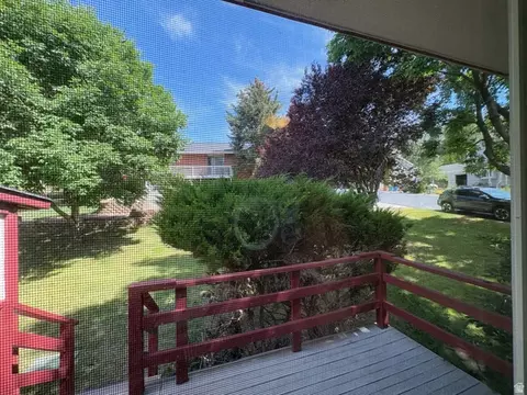 Exterior - 595 E Meadowlark Rd, Orem, UT 84097 photo 6 of 6
