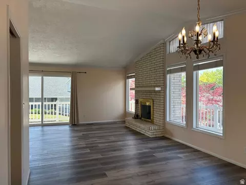 Living - 595 E Meadowlark Rd, Orem, UT 84097 photo 5 of 7