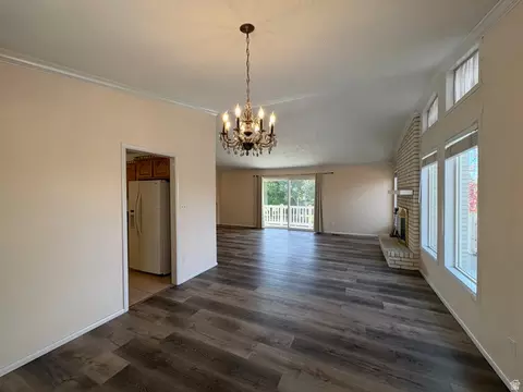 Dining - 595 E Meadowlark Rd, Orem, UT 84097 photo 2 of 2