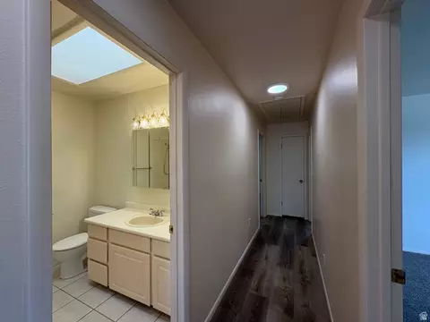 Entry Way - 595 E Meadowlark Rd, Orem, UT 84097 photo 2 of 2