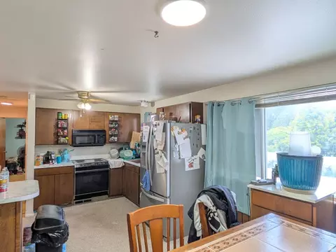 Kitchen - 1413 S David Dr W, Syracuse, UT 84075 photo 2 of 3