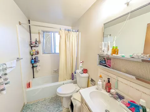 Bath - 1413 S David Dr W, Syracuse, UT 84075 photo 1 of 2