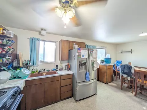 Kitchen - 1413 S David Dr W, Syracuse, UT 84075 photo 3 of 3