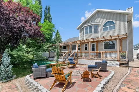 Exterior - 1084 E 1525 N, Layton, UT 84040 photo 7 of 7