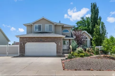 1084 E 1525 N, Layton, UT 84040