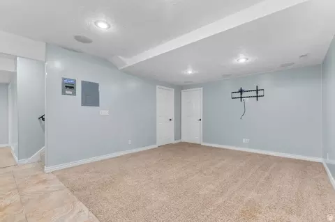 Living - 1084 E 1525 N, Layton, UT 84040 photo 4 of 4