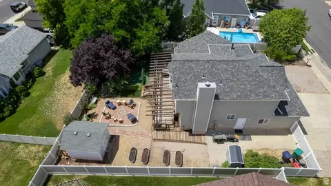 View/Area - 1084 E 1525 N, Layton, UT 84040 photo 1 of 2
