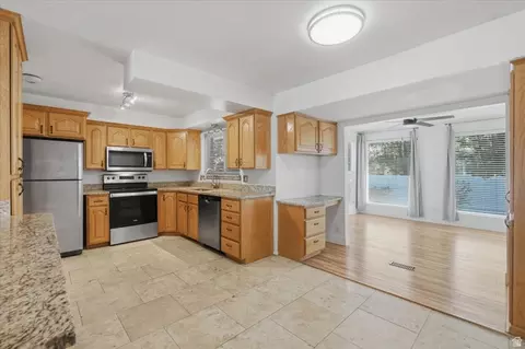 Kitchen - 392 E Perrine Dr, Midvale, UT 84047 photo 1 of 3