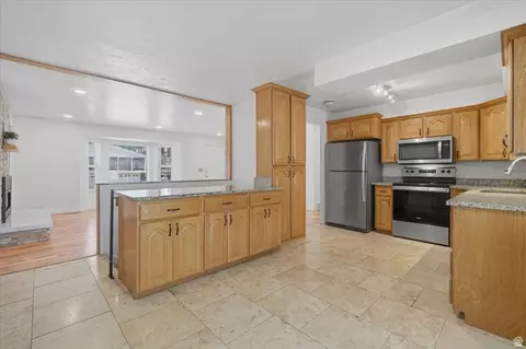 Kitchen - 392 E Perrine Dr, Midvale, UT 84047 photo 2 of 3