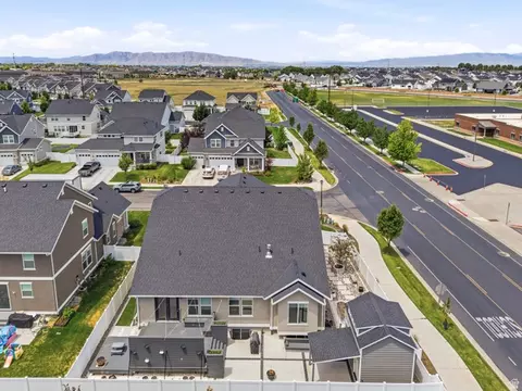 View/Area - 877 S Yarrow Dr W, Mapleton, UT 84664 photo 2 of 6