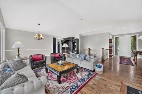 767 E Draper View Rd S, Draper, UT 84020 photo 7
