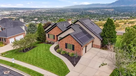767 E Draper View Rd S, Draper, UT 84020 photo 3