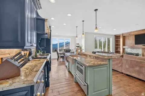 767 E Draper View Rd S, Draper, UT 84020 photo 9