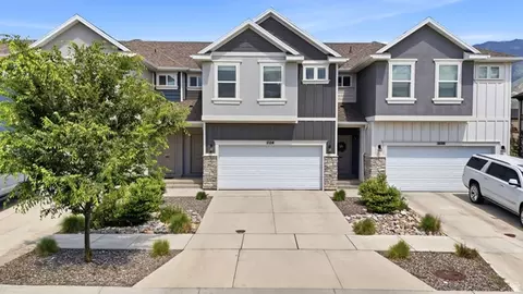 704 N 2560 E, Spanish Fork, UT 84660 photo 1