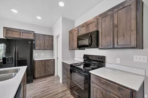 704 N 2560 E, Spanish Fork, UT 84660 photo 9