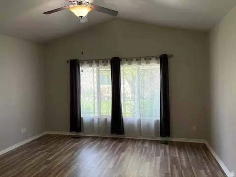 3847 E Cunninghill Dr E, Eagle Mountain, UT 84005 photo 13