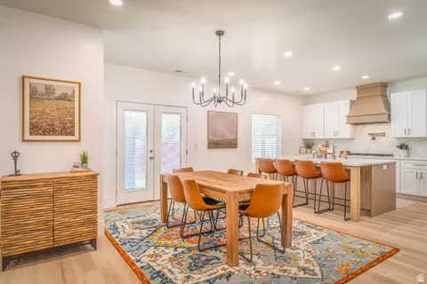 Dining - 170 W Dawson S, Layton, UT 84041 photo 1 of 1