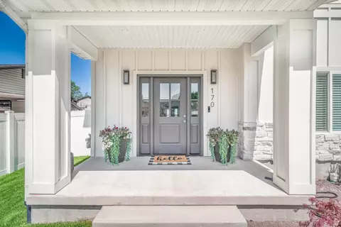 Exterior - 170 W Dawson S, Layton, UT 84041 photo 4 of 8