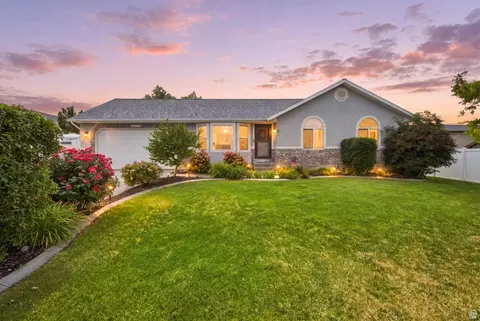 14038 S Van Cott Peak Cir, Riverton, UT 84096
