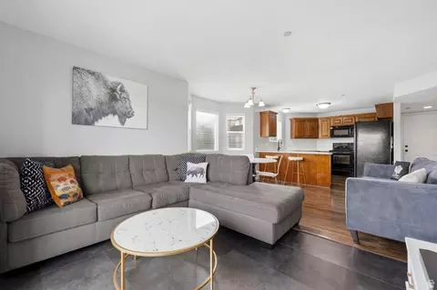 Living - 116 E Resaca Dr S # F6, Sandy, UT 84070 photo 2 of 2