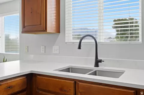 Kitchen - 116 E Resaca Dr S # F6, Sandy, UT 84070 photo 4 of 4