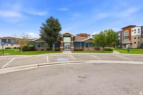 Exterior - 116 E Resaca Dr S # F6, Sandy, UT 84070 photo 7 of 9