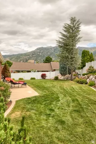 Exterior - 5708 S 950 E, South Ogden, UT 84405 photo 12 of 13