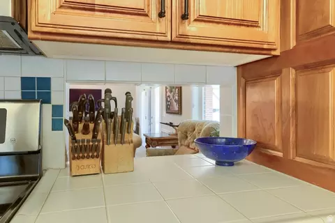 Kitchen - 5708 S 950 E, South Ogden, UT 84405 photo 3 of 5