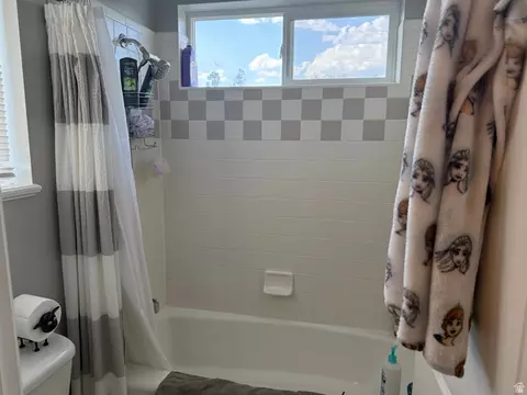 Bath - 485 S 400 E, Mount Pleasant, UT 84647 photo 4 of 4