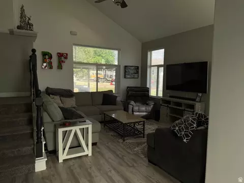 Living - 485 S 400 E, Mount Pleasant, UT 84647 photo 1 of 3