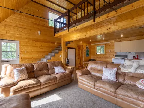 Living - 4770 Pine Crest Rd, Kamas, UT 84036 photo 3 of 4