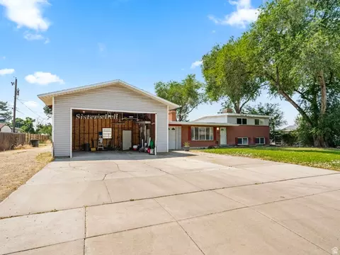 120 E Cox Ln, Midvale, UT 84047 photo 2
