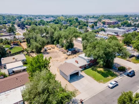 120 E Cox Ln, Midvale, UT 84047 photo 4