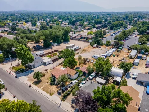 72 E Cox Ln, Midvale, UT 84047 photo 4