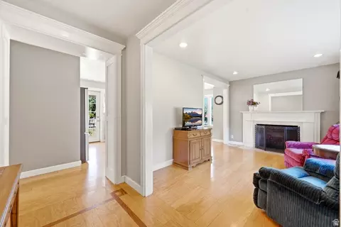 Entry Way - 310 E 600 S, Centerville, UT 84014 photo 1 of 2