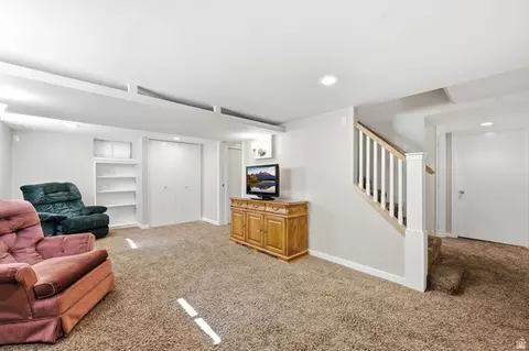 Living - 310 E 600 S, Centerville, UT 84014 photo 2 of 2