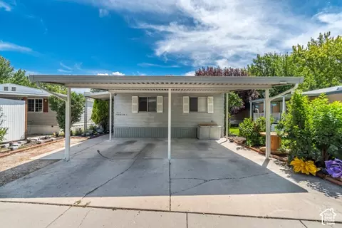 11309 Jordan Meadow Ln #199, Sandy, UT 84070