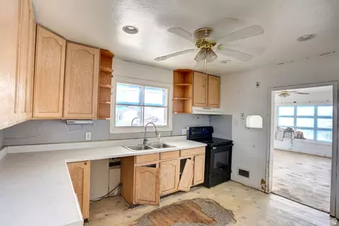 75 E 800 S, Orem, UT 84058 photo 5