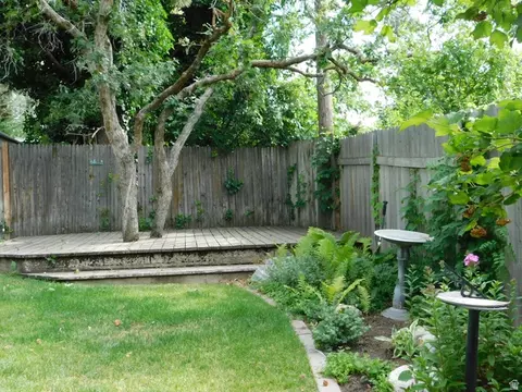 Exterior - 2148 S Carolyn Way, Bountiful, UT 84010 photo 3 of 14