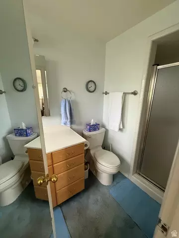 Bath - 2148 S Carolyn Way, Bountiful, UT 84010 photo 6 of 10