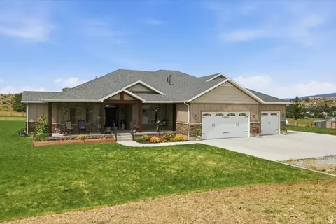 3123 Riverdale Rd E, Preston, ID 83263