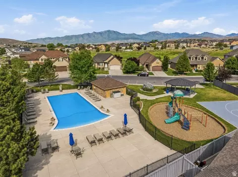 View/Area - 3781 E Pinehurst Dr, Eagle Mountain, UT 84005 photo 14 of 14