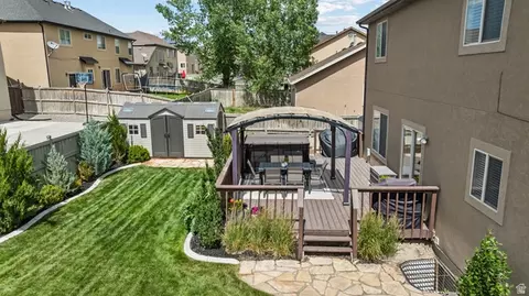 Exterior - 3781 E Pinehurst Dr, Eagle Mountain, UT 84005 photo 7 of 12