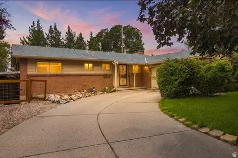 2279 E Keller Ln S, Millcreek, UT 84109