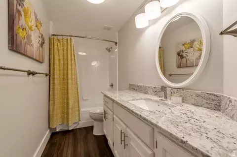 Bath - 1840 S 45 W, Orem, UT 84058 photo 5 of 6