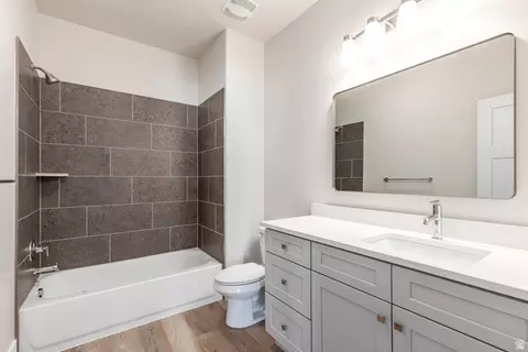 Bath - 1056 S 2740 E, Spanish Fork, UT 84660 photo 3 of 4