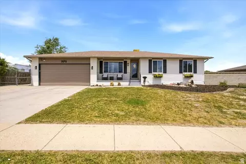 3170 W Gemstone Dr S, West Jordan, UT 84084