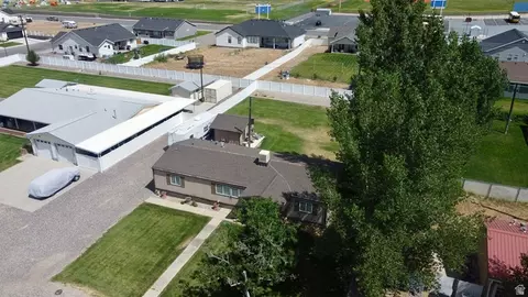 View/Area - 855 E 300 N, Beaver, UT 84713 photo 4 of 7