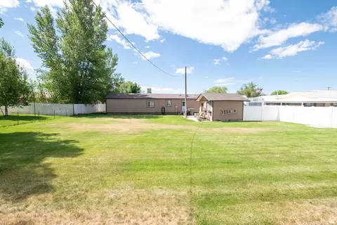 Exterior - 855 E 300 N, Beaver, UT 84713 photo 5 of 12